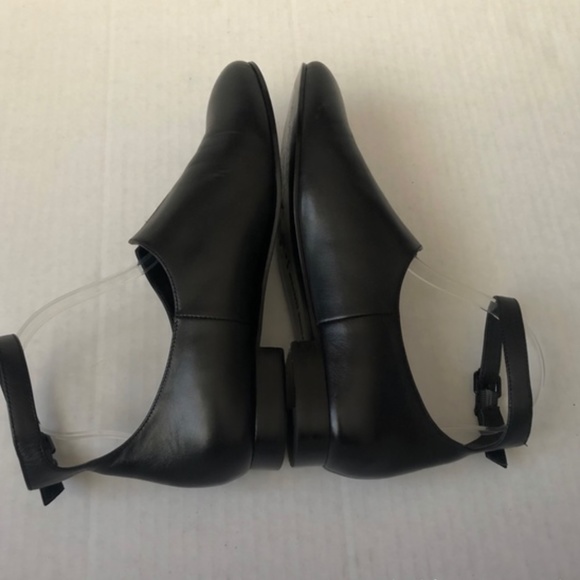 Opening Ceremony Norrah Womens Black Leather Ankle Shoes. Size 39 - Picture 5 of 7